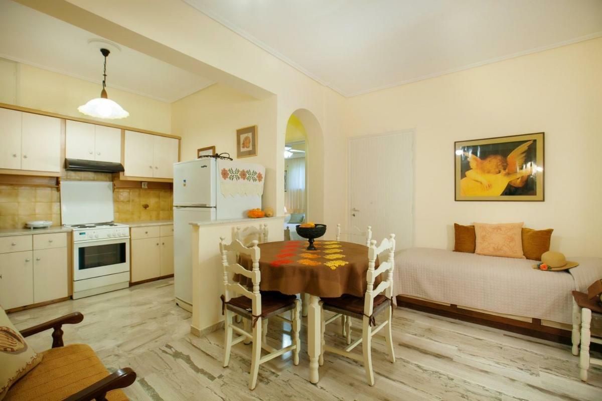 Filothei Apartments Mikrá Mandínia Zewnętrze zdjęcie