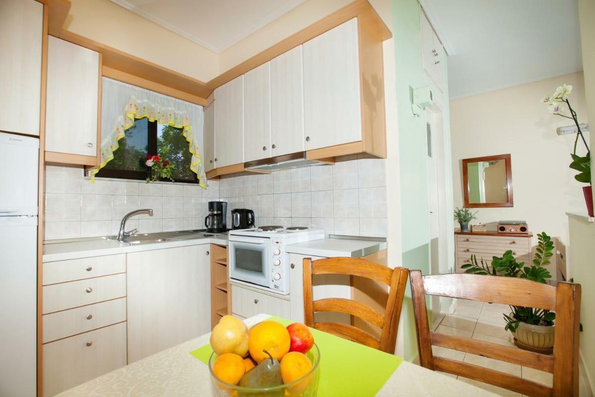 Filothei Apartments Mikrá Mandínia Zewnętrze zdjęcie